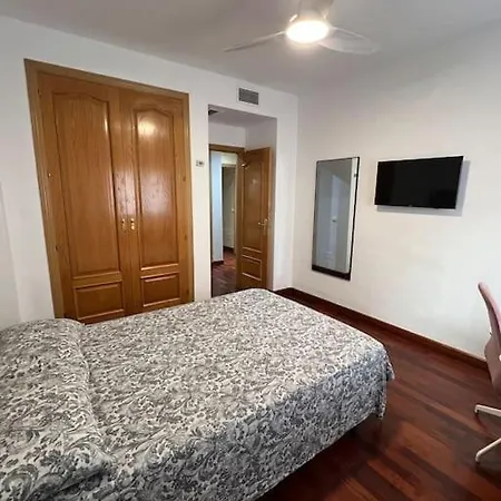Apartment En 2ª Linea De Playa, Centro De *