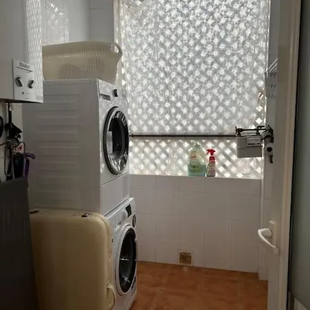 Apartment En 2ª Linea De Playa, Centro De *